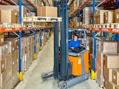 Distribo Regalgasse Schmalgang